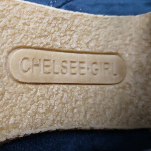 Chelsee-Girl Exalted Ladies Size 7 Navy Faux Fur Lined Faux Suede Booties - Picture 3 of 9